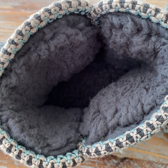 Muks Luks slippers- women’s size 7-8 NWOT - Picture 5 of 5